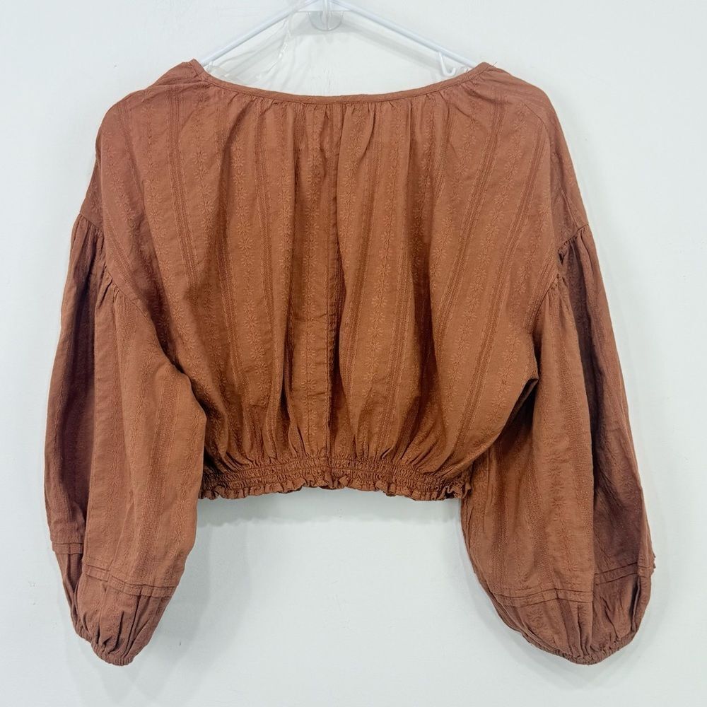 Universal Thread Rust Brown Cropped Puff Sleeve Peasant Blouse NEW - Picture 6 of 13